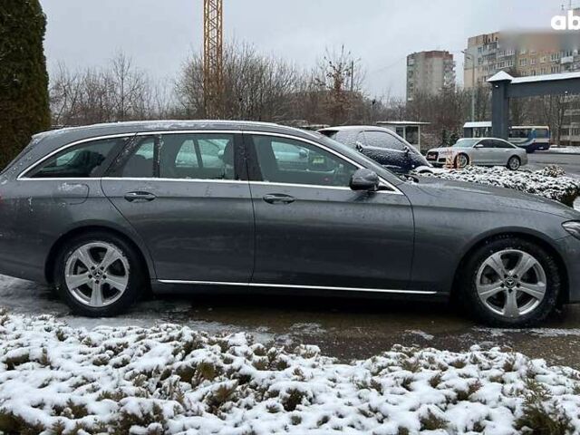 Мерседес Е-Класс, объемом двигателя 2 л и пробегом 142 тыс. км за 26900 $, фото 7 на Automoto.ua