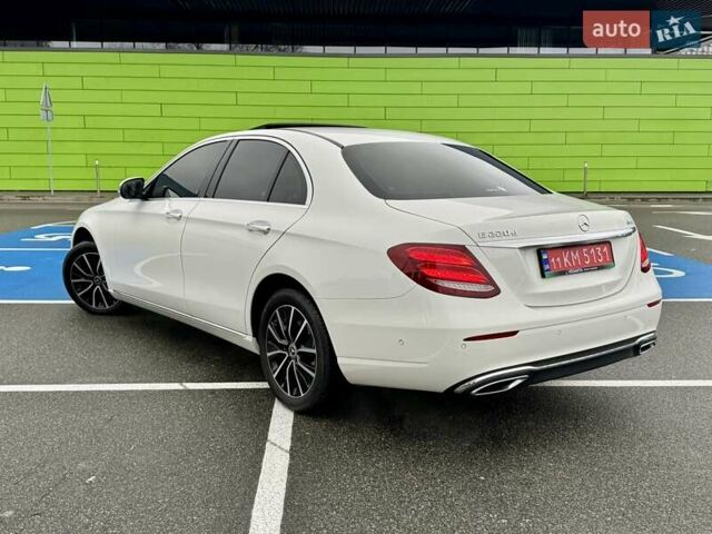 Мерседес Е-Класс, объемом двигателя 1.95 л и пробегом 99 тыс. км за 31900 $, фото 21 на Automoto.ua