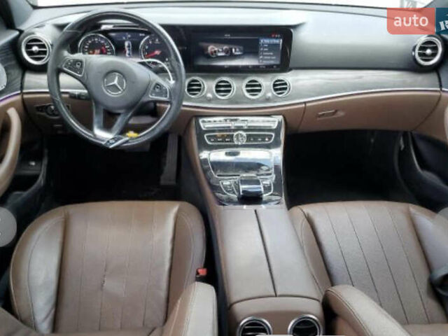 Мерседес Е-Класс, объемом двигателя 2 л и пробегом 115 тыс. км за 16800 $, фото 12 на Automoto.ua
