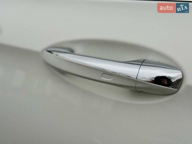 Мерседес Е-Класс, объемом двигателя 1.95 л и пробегом 99 тыс. км за 31900 $, фото 26 на Automoto.ua