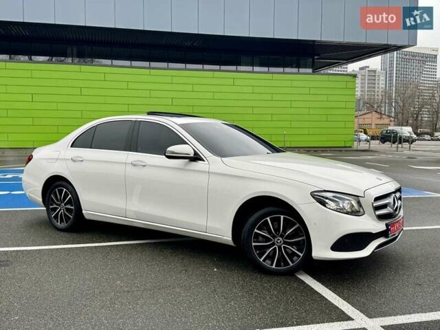 Мерседес Е-Класс, объемом двигателя 1.95 л и пробегом 99 тыс. км за 31900 $, фото 8 на Automoto.ua