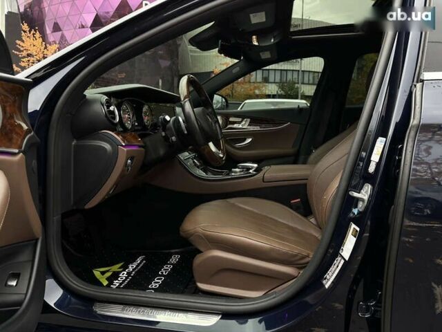 Мерседес Е-Класс, объемом двигателя 2 л и пробегом 113 тыс. км за 27500 $, фото 21 на Automoto.ua