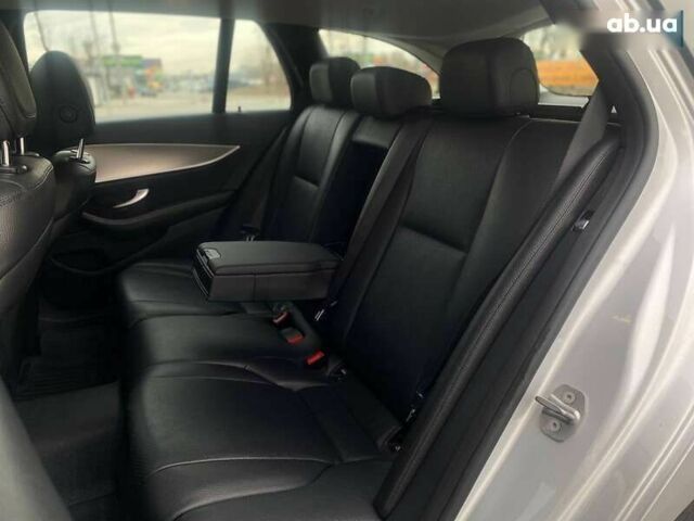 Мерседес Е-Клас, об'ємом двигуна 2 л та пробігом 360 тис. км за 15990 $, фото 18 на Automoto.ua
