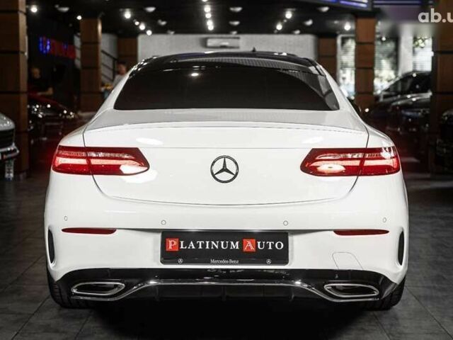 Мерседес Е-Класс, объемом двигателя 3 л и пробегом 88 тыс. км за 37900 $, фото 4 на Automoto.ua