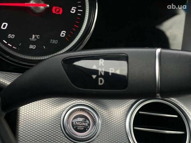 Мерседес Е-Клас, об'ємом двигуна 2 л та пробігом 360 тис. км за 15990 $, фото 27 на Automoto.ua