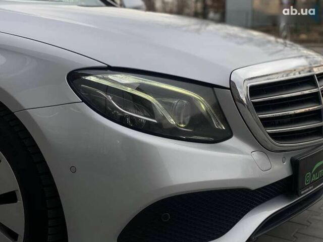 Мерседес Е-Клас, об'ємом двигуна 2 л та пробігом 360 тис. км за 15990 $, фото 13 на Automoto.ua