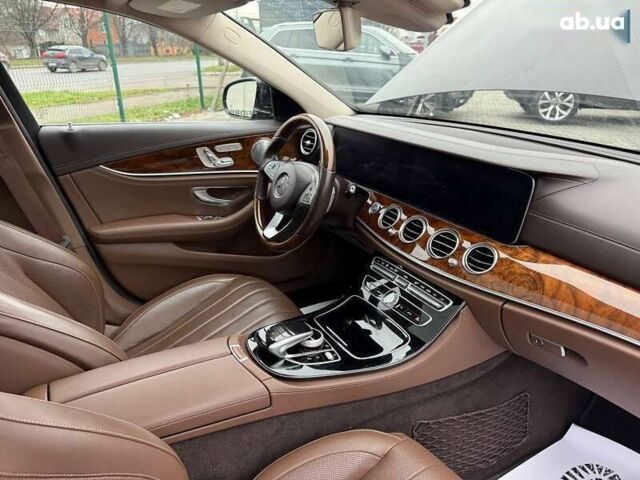 Мерседес Е-Клас, об'ємом двигуна 3 л та пробігом 93 тис. км за 18600 $, фото 8 на Automoto.ua