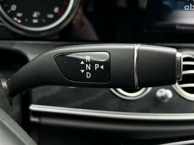 Мерседес Е-Класс, объемом двигателя 2 л и пробегом 142 тыс. км за 23990 $, фото 23 на Automoto.ua