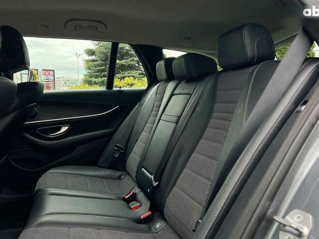 Мерседес Е-Класс, объемом двигателя 2 л и пробегом 142 тыс. км за 23990 $, фото 11 на Automoto.ua