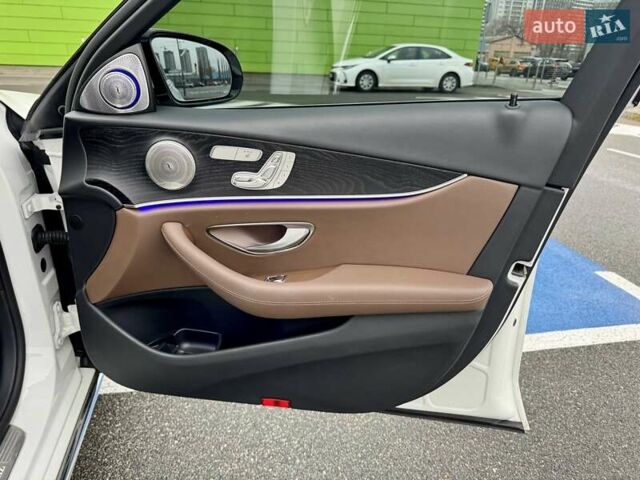 Мерседес Е-Класс, объемом двигателя 1.95 л и пробегом 99 тыс. км за 31900 $, фото 47 на Automoto.ua
