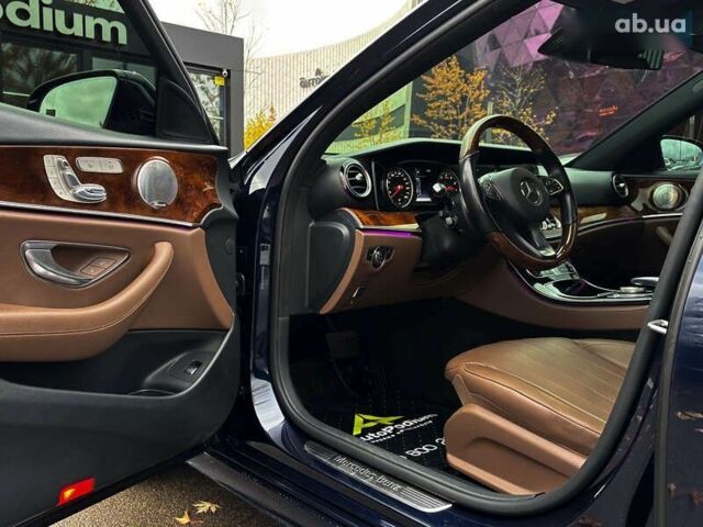 Мерседес Е-Класс, объемом двигателя 2 л и пробегом 113 тыс. км за 27500 $, фото 17 на Automoto.ua