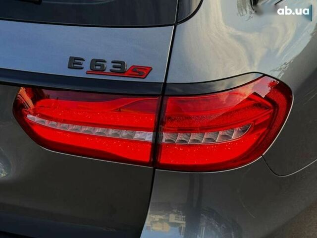 Мерседес Е-Класс, объемом двигателя 4 л и пробегом 70 тыс. км за 59999 $, фото 26 на Automoto.ua