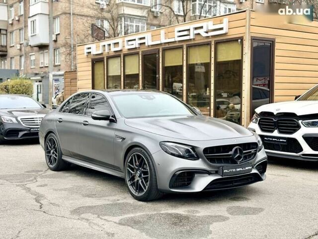 Мерседес Е-Клас, об'ємом двигуна 4 л та пробігом 64 тис. км за 89500 $, фото 3 на Automoto.ua