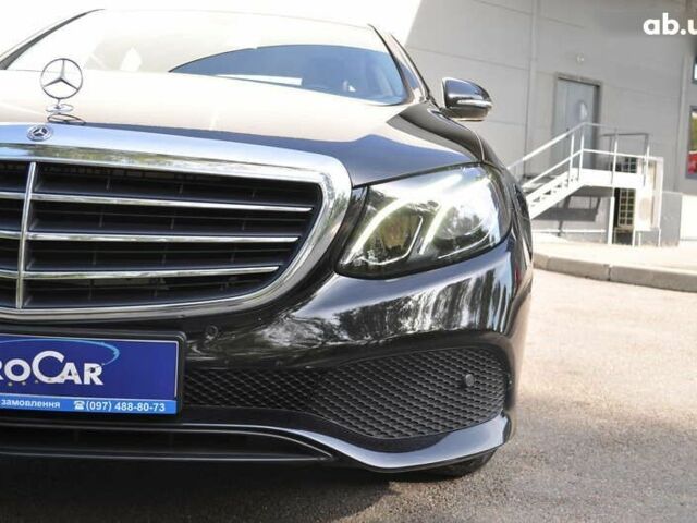 Мерседес Е-Класс, объемом двигателя 2 л и пробегом 170 тыс. км за 28500 $, фото 25 на Automoto.ua