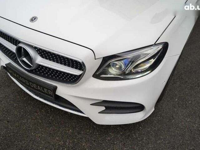 Мерседес Е-Класс, объемом двигателя 2 л и пробегом 25 тыс. км за 27800 $, фото 6 на Automoto.ua