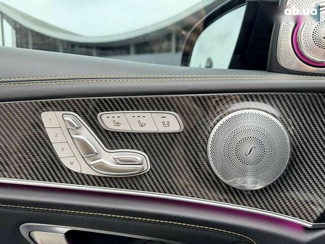 Мерседес Е-Клас, об'ємом двигуна 4 л та пробігом 64 тис. км за 89500 $, фото 27 на Automoto.ua
