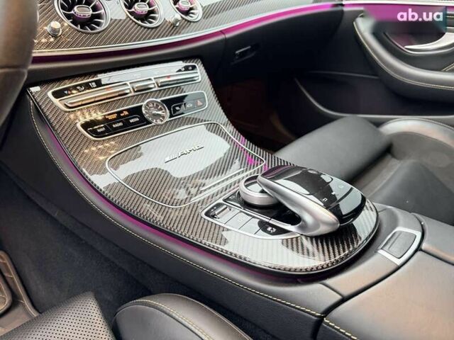 Мерседес Е-Клас, об'ємом двигуна 4 л та пробігом 64 тис. км за 89500 $, фото 29 на Automoto.ua