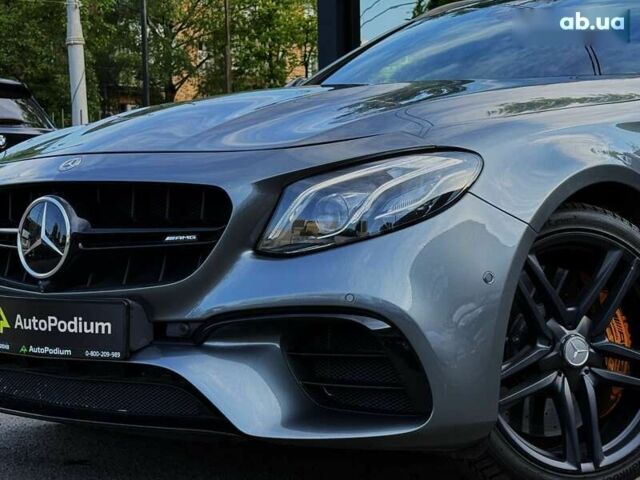 Мерседес Е-Класс, объемом двигателя 4 л и пробегом 70 тыс. км за 59999 $, фото 7 на Automoto.ua