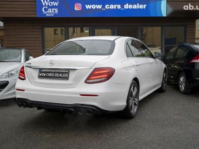 Мерседес Е-Класс, объемом двигателя 2 л и пробегом 25 тыс. км за 27800 $, фото 7 на Automoto.ua