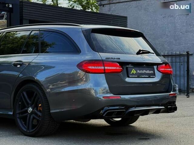 Мерседес Е-Класс, объемом двигателя 4 л и пробегом 70 тыс. км за 59999 $, фото 28 на Automoto.ua