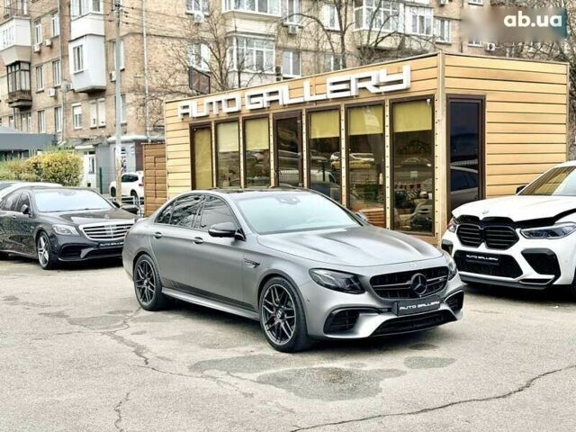 Мерседес Е-Клас, об'ємом двигуна 4 л та пробігом 64 тис. км за 89500 $, фото 6 на Automoto.ua