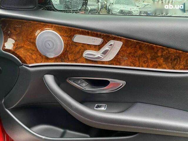 Мерседес Е-Клас, об'ємом двигуна 2 л та пробігом 41 тис. км за 30500 $, фото 28 на Automoto.ua
