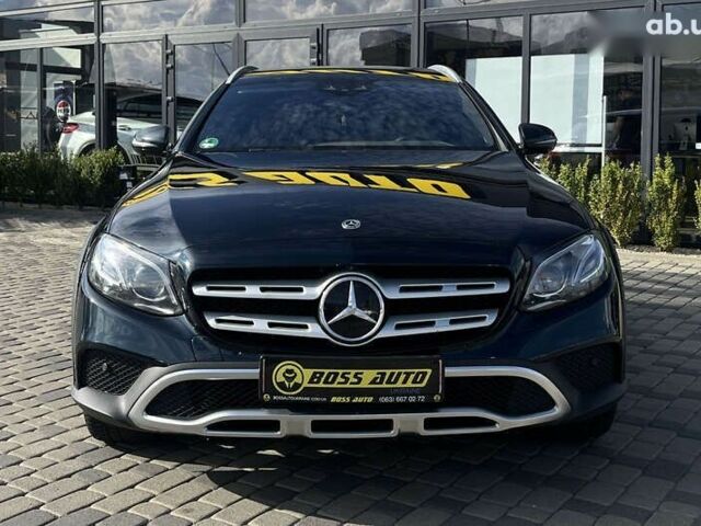 Мерседес Е-Класс, объемом двигателя 3 л и пробегом 130 тыс. км за 32900 $, фото 1 на Automoto.ua