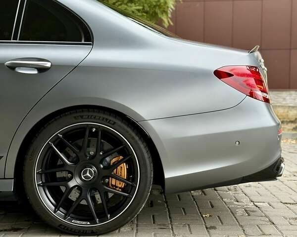 Мерседес Е-Класс, объемом двигателя 4 л и пробегом 17 тыс. км за 97000 $, фото 20 на Automoto.ua