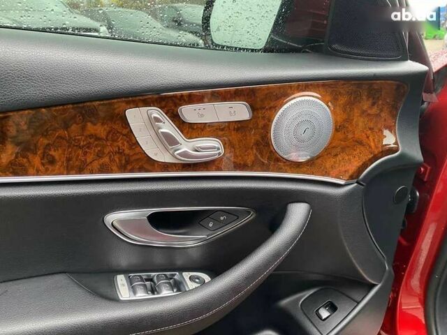 Мерседес Е-Клас, об'ємом двигуна 2 л та пробігом 41 тис. км за 30500 $, фото 11 на Automoto.ua