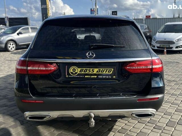 Мерседес Е-Класс, объемом двигателя 3 л и пробегом 130 тыс. км за 32900 $, фото 5 на Automoto.ua