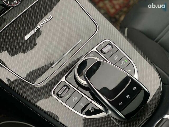 Мерседес Е-Клас, об'ємом двигуна 4 л та пробігом 55 тис. км за 72990 $, фото 20 на Automoto.ua