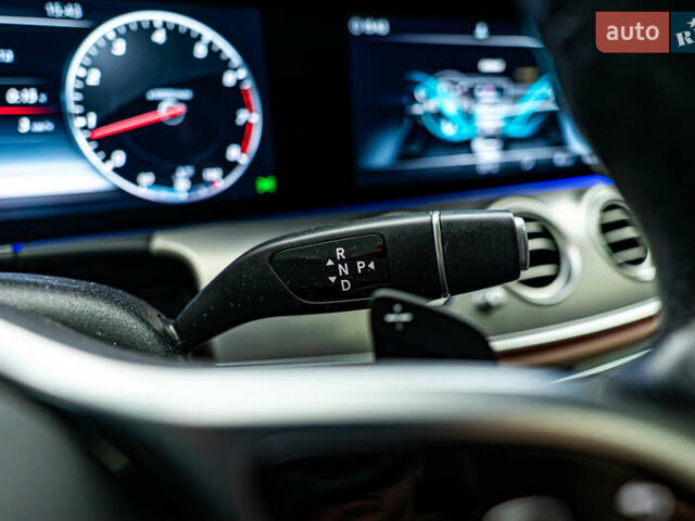 Мерседес Е-Клас, об'ємом двигуна 1.6 л та пробігом 97 тис. км за 28578 $, фото 15 на Automoto.ua