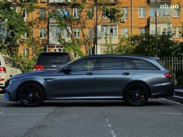 Мерседес Е-Класс, объемом двигателя 4 л и пробегом 70 тыс. км за 65900 $, фото 17 на Automoto.ua