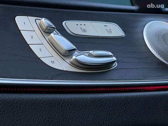 Мерседес Е-Клас, об'ємом двигуна 2 л та пробігом 94 тис. км за 30990 $, фото 25 на Automoto.ua