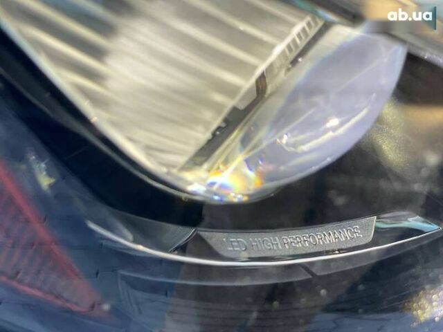 Мерседес Е-Класс, объемом двигателя 2 л и пробегом 94 тыс. км за 29790 $, фото 20 на Automoto.ua