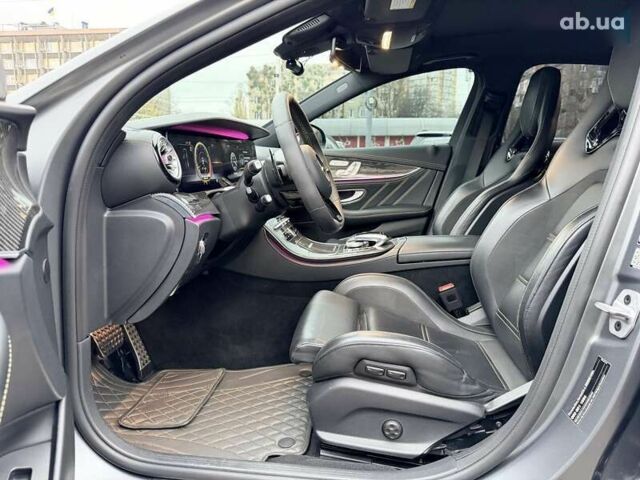 Мерседес Е-Клас, об'ємом двигуна 4 л та пробігом 64 тис. км за 89500 $, фото 24 на Automoto.ua
