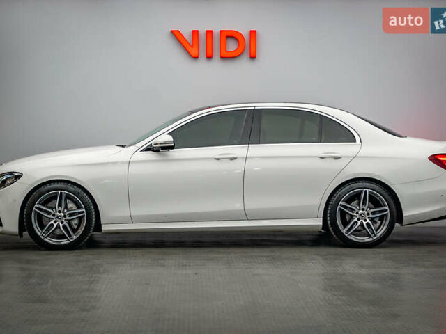 Мерседес Е-Клас, об'ємом двигуна 1.6 л та пробігом 97 тис. км за 28578 $, фото 2 на Automoto.ua