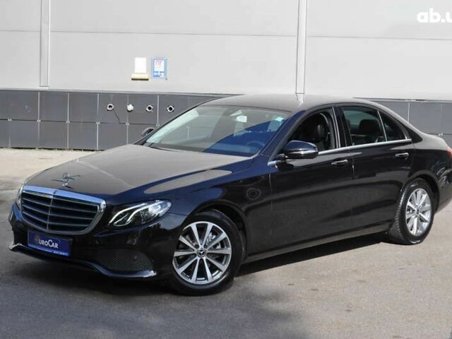 Мерседес Е-Класс, объемом двигателя 2 л и пробегом 170 тыс. км за 28500 $, фото 1 на Automoto.ua