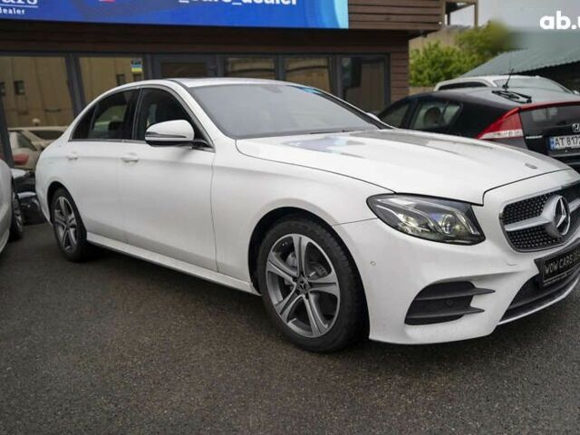 Мерседес Е-Класс, объемом двигателя 2 л и пробегом 25 тыс. км за 27800 $, фото 3 на Automoto.ua