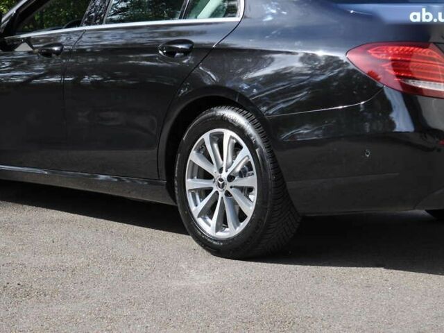 Мерседес Е-Класс, объемом двигателя 2 л и пробегом 170 тыс. км за 28500 $, фото 13 на Automoto.ua