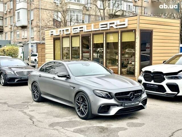 Мерседес Е-Клас, об'ємом двигуна 4 л та пробігом 64 тис. км за 89500 $, фото 5 на Automoto.ua