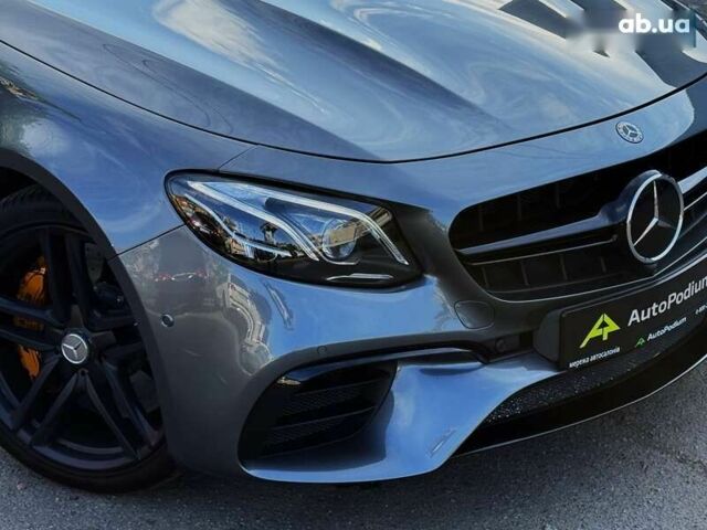 Мерседес Е-Класс, объемом двигателя 4 л и пробегом 70 тыс. км за 65900 $, фото 12 на Automoto.ua