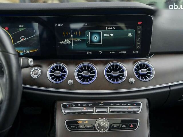 Мерседес Е-Класс, объемом двигателя 2 л и пробегом 25 тыс. км за 27800 $, фото 19 на Automoto.ua