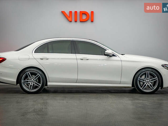 Мерседес Е-Клас, об'ємом двигуна 1.6 л та пробігом 97 тис. км за 28578 $, фото 3 на Automoto.ua