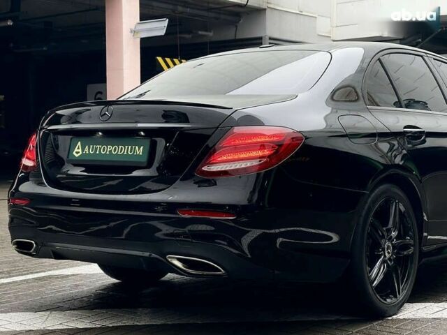 Мерседес Е-Класс, объемом двигателя 2 л и пробегом 95 тыс. км за 28700 $, фото 11 на Automoto.ua