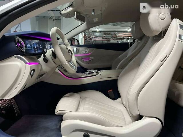 Мерседес Е-Клас, об'ємом двигуна 2 л та пробігом 25 тис. км за 52500 $, фото 24 на Automoto.ua