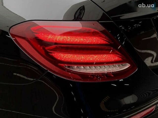 Мерседес Е-Класс, объемом двигателя 2 л и пробегом 95 тыс. км за 28700 $, фото 4 на Automoto.ua