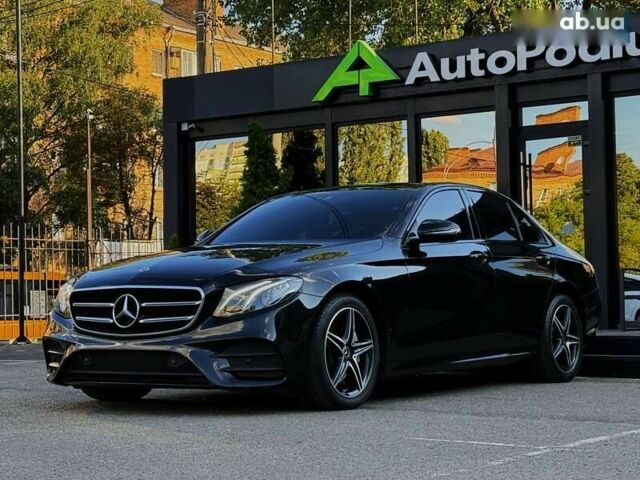 Мерседес Е-Класс, объемом двигателя 2 л и пробегом 104 тыс. км за 39999 $, фото 1 на Automoto.ua