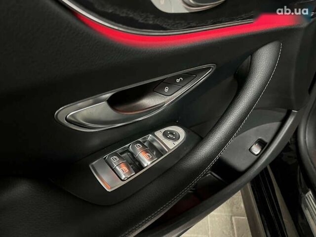 Мерседес Е-Класс, объемом двигателя 3 л и пробегом 25 тыс. км за 46500 $, фото 28 на Automoto.ua