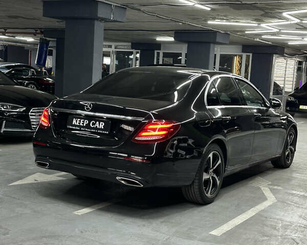 Мерседес Е-Класс, объемом двигателя 2 л и пробегом 59 тыс. км за 36500 $, фото 5 на Automoto.ua